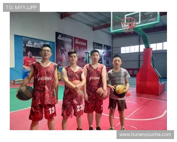 重庆篮球队在篮球团队协作排行榜中荣获第七名展现出色团队精神与实力